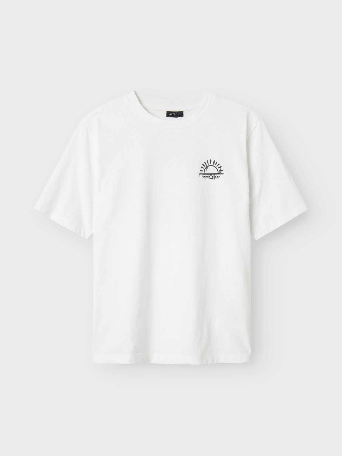model_shot-front